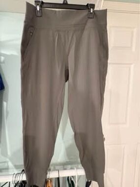 Athleta Olive Green Venice Joggers Active Pants